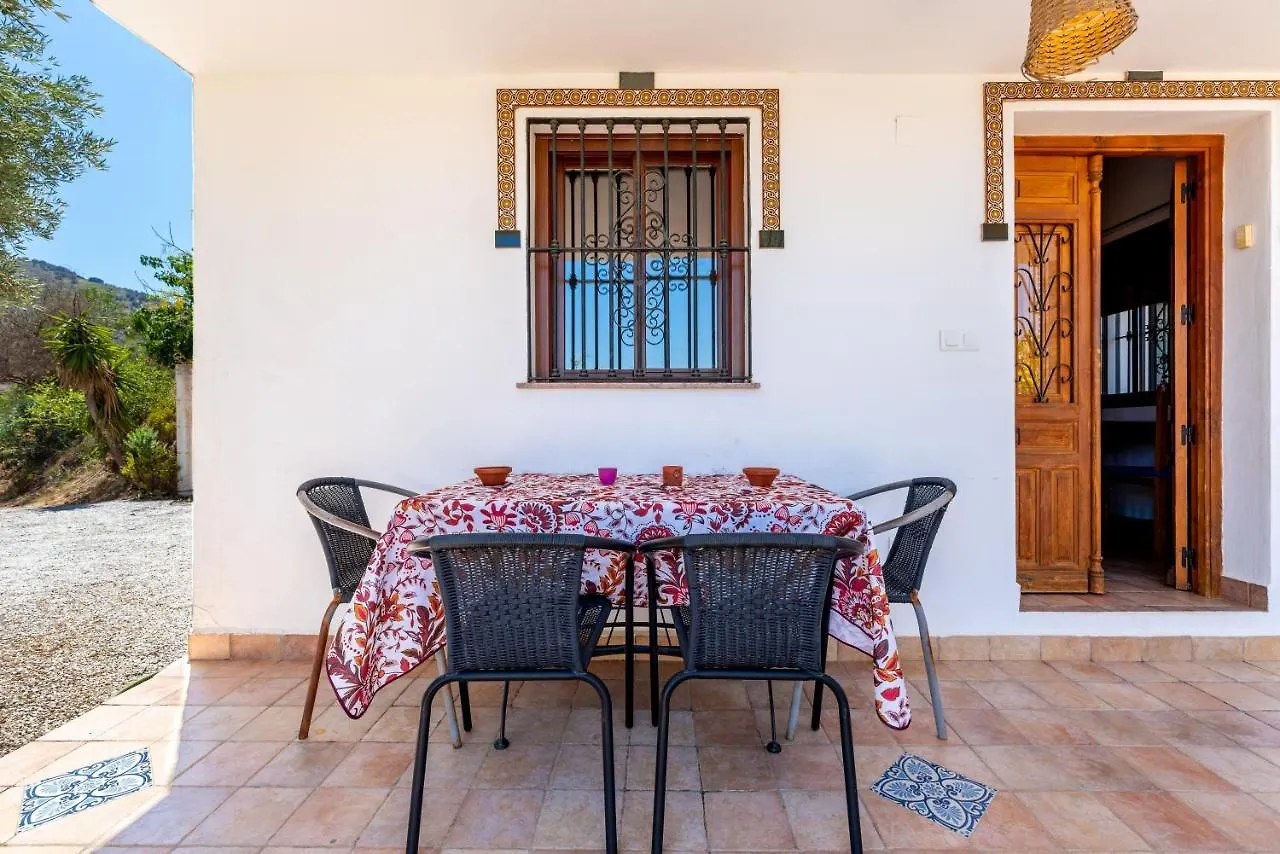 Country Villa In Peaceful Location Cutar Spain