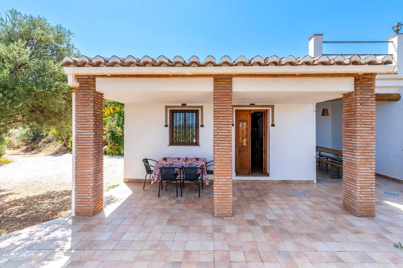 Country Villa In Peaceful Location Cutar